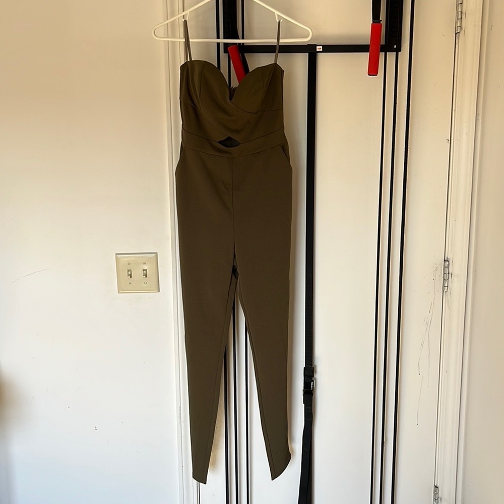 Cute Strapless Tapered Jumpsuit